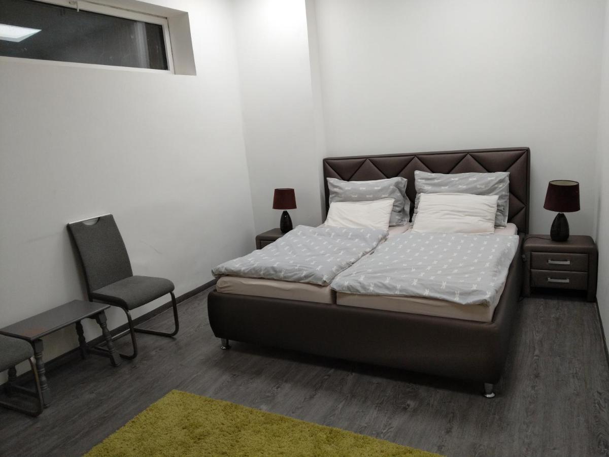 דברצן Silver Dream Apartmanhaz מראה חיצוני תמונה