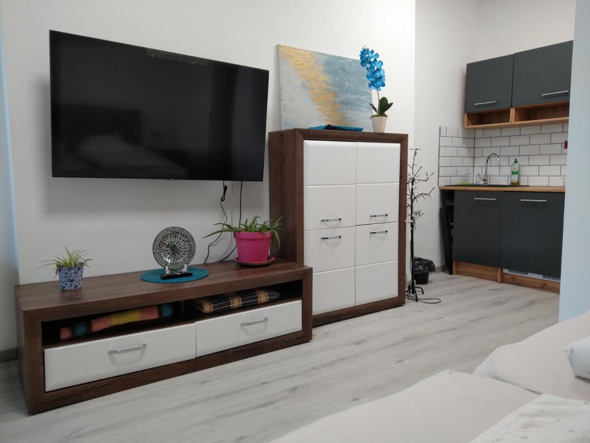 דברצן Silver Dream Apartmanhaz מראה חיצוני תמונה