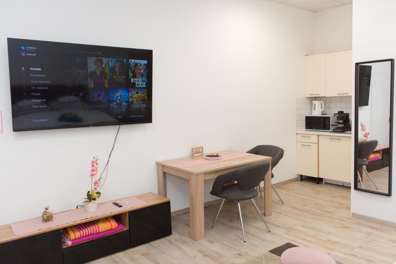 דברצן Silver Dream Apartmanhaz מראה חיצוני תמונה