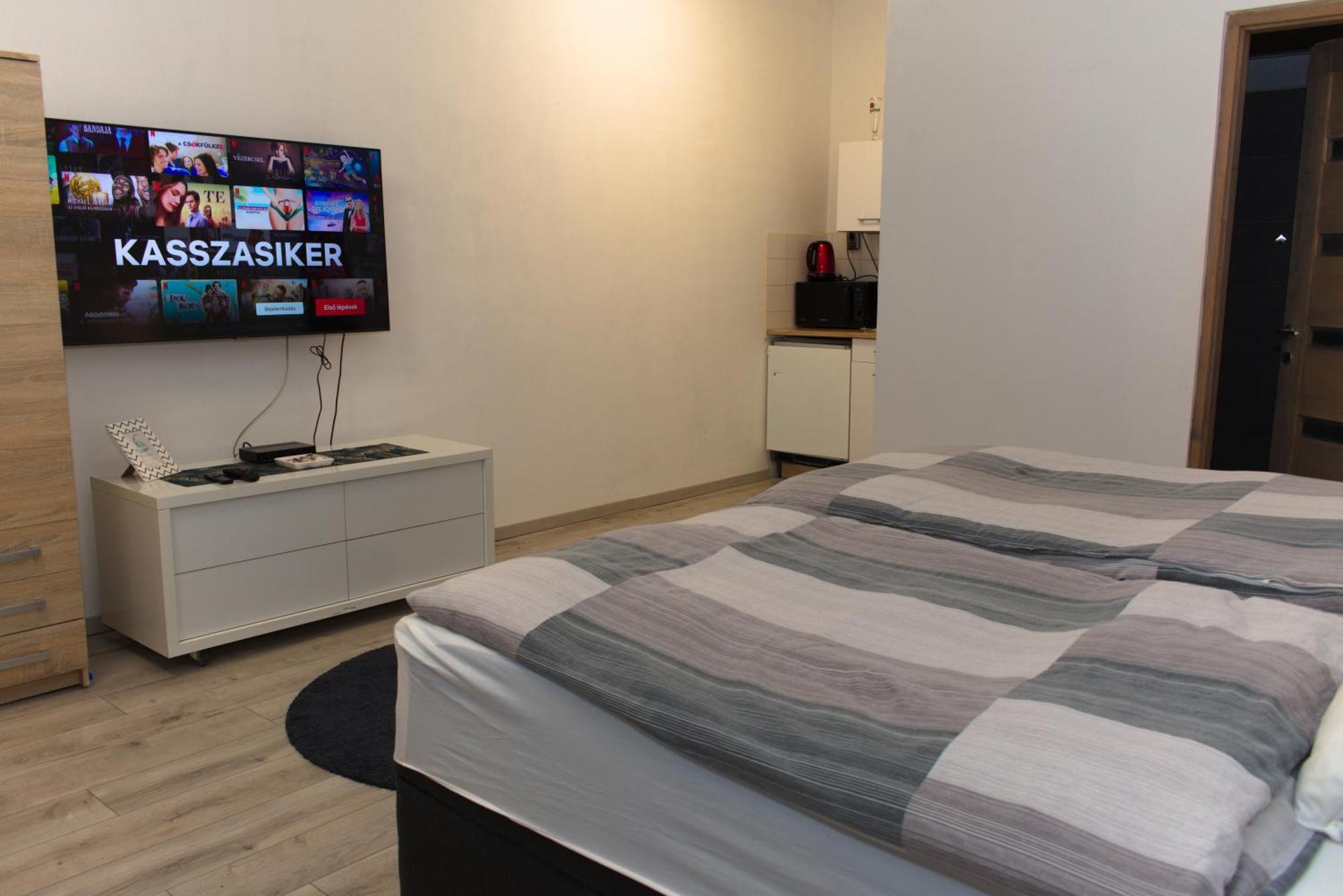 דברצן Silver Dream Apartmanhaz מראה חיצוני תמונה